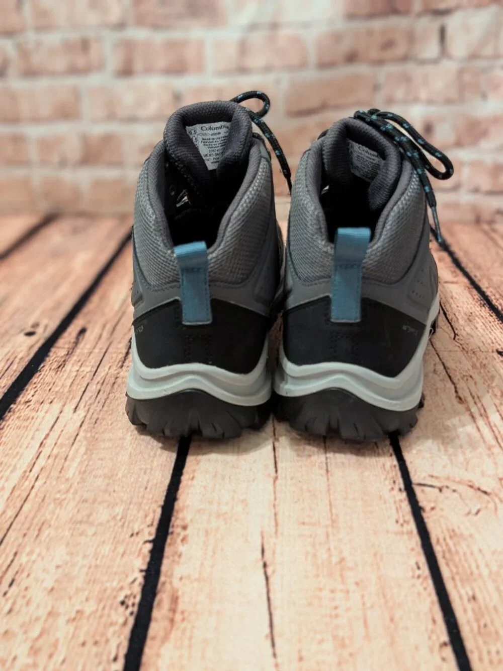 Columbia Transverse Waterproof Men’s Grey Hiking Boots Size 9.5